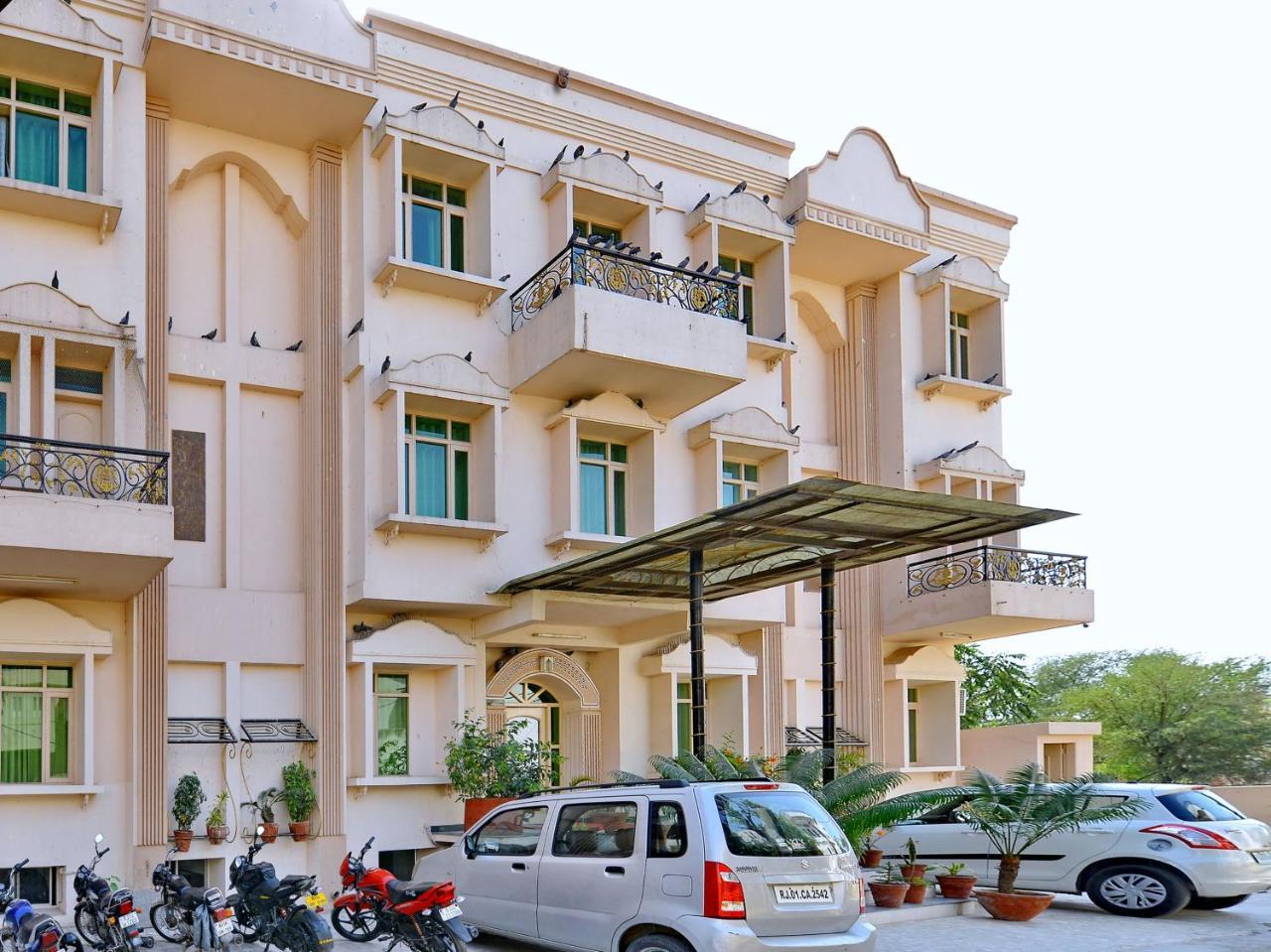Oyo 8051 Hotel Don Jon Jaipur Luaran gambar