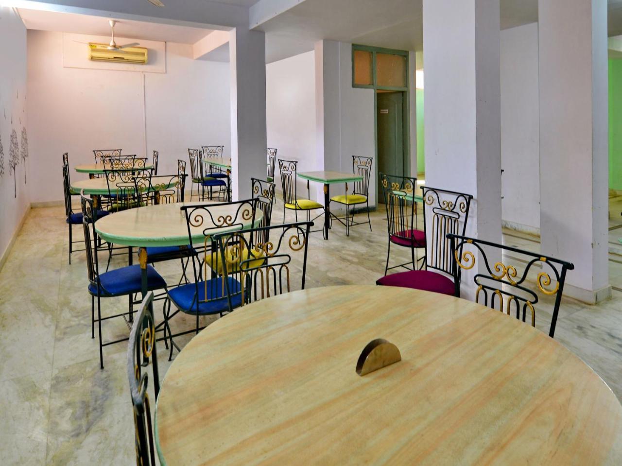 Oyo 8051 Hotel Don Jon Jaipur Luaran gambar